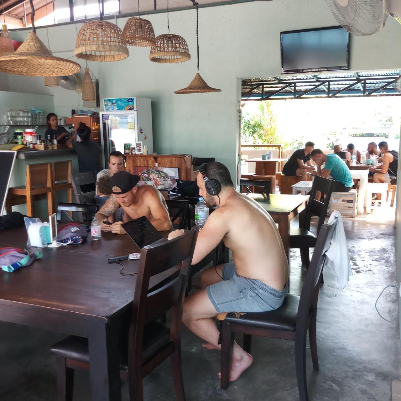 Six Pack Cottage Chalong Ngoại thất bức ảnh